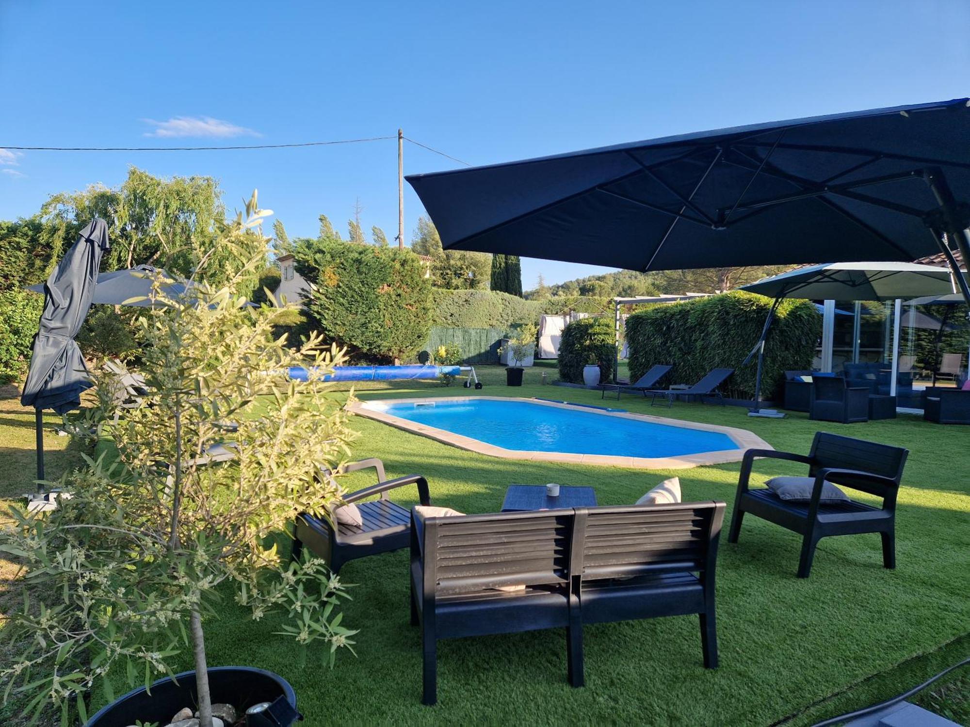 L'Etape Provencale Bed & Breakfast Cabries Exterior photo