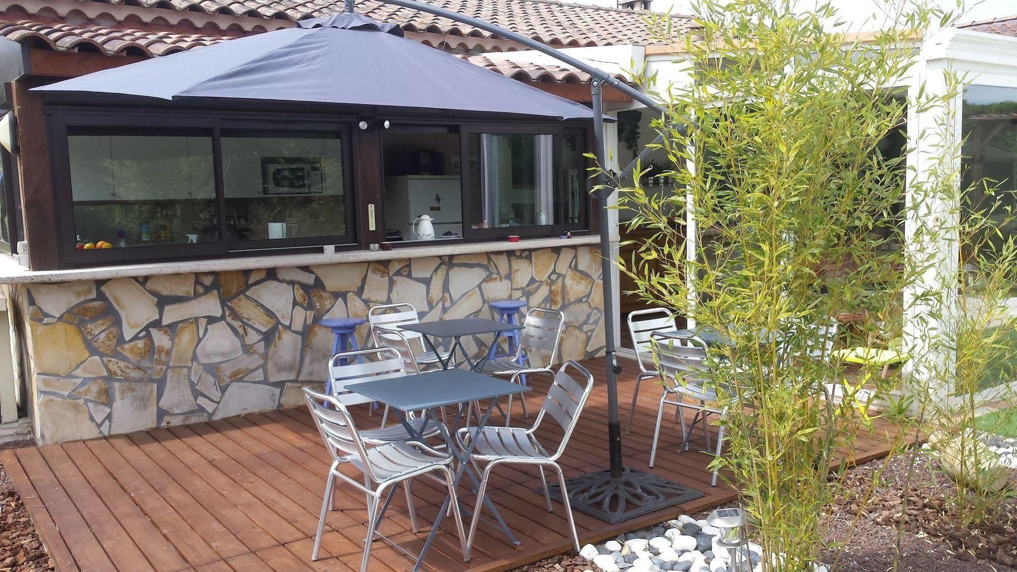 L'Etape Provencale Bed & Breakfast Cabries Exterior photo